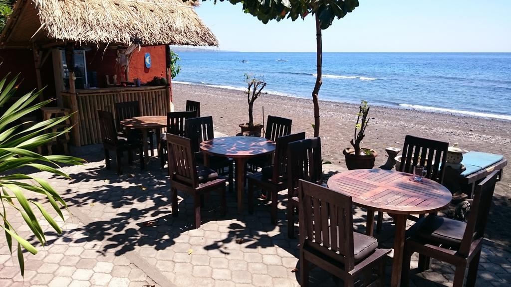 Barracuda Beach Hostel Amed Exterior foto