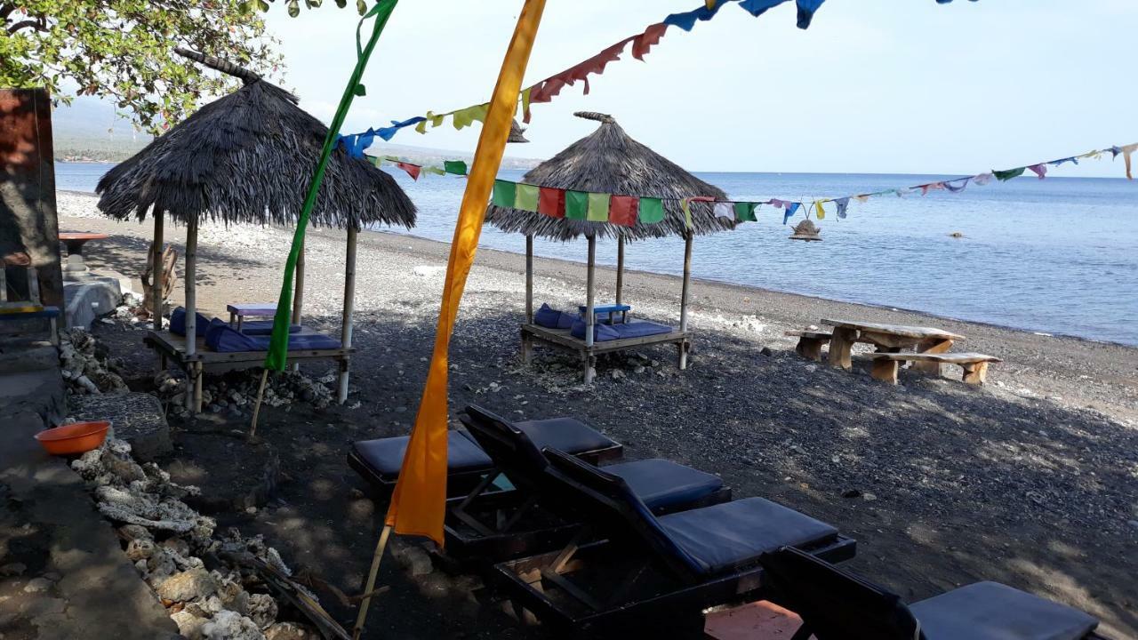 Barracuda Beach Hostel Amed Exterior foto